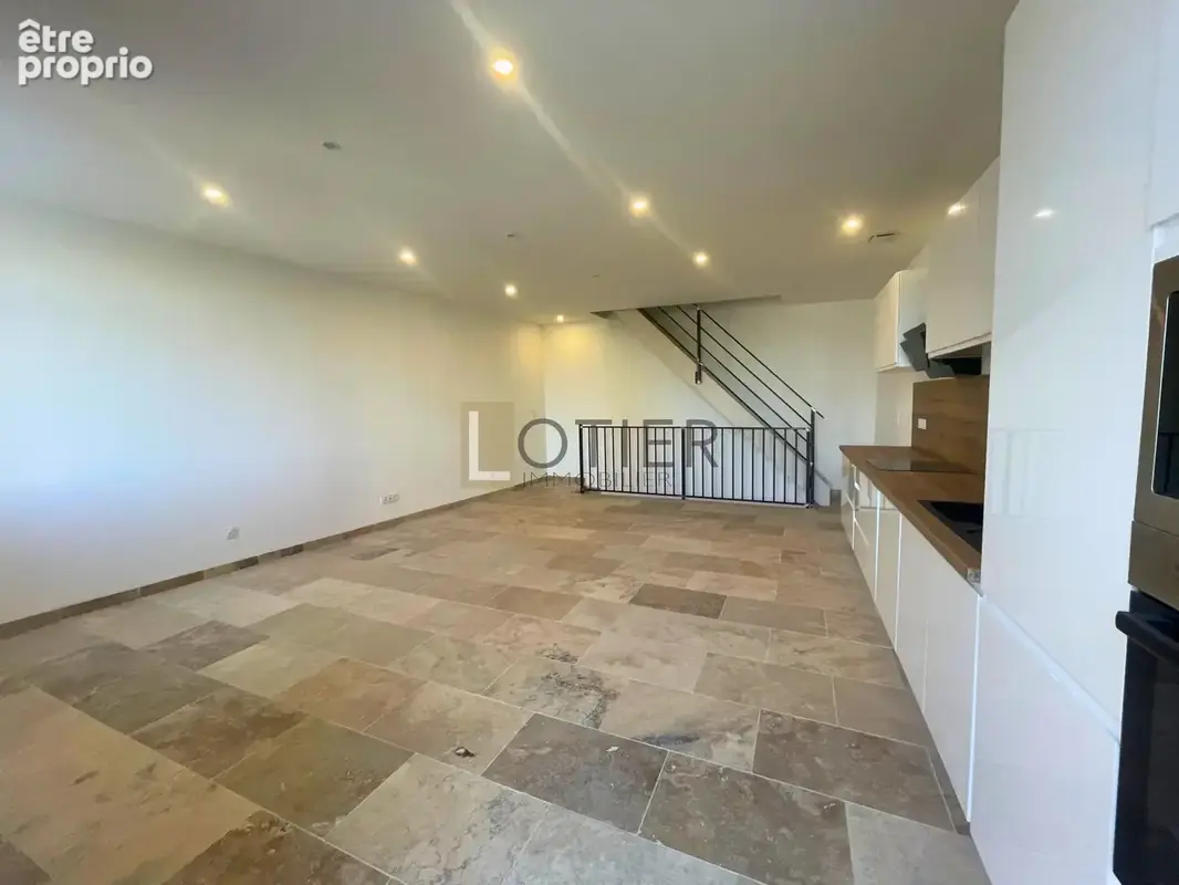 Baisse de prix - meynes - maison de village - 87,16m2 - 2 chambres - garage - photo 5