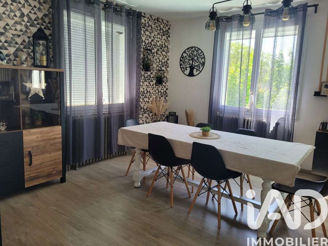 Photo 8 - Maison à GUEUGNON