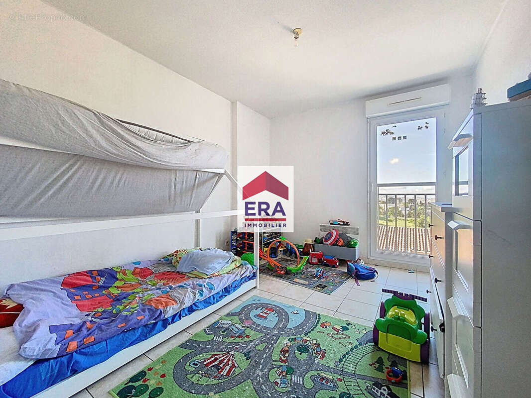 Appartement à MARSEILLE-14E