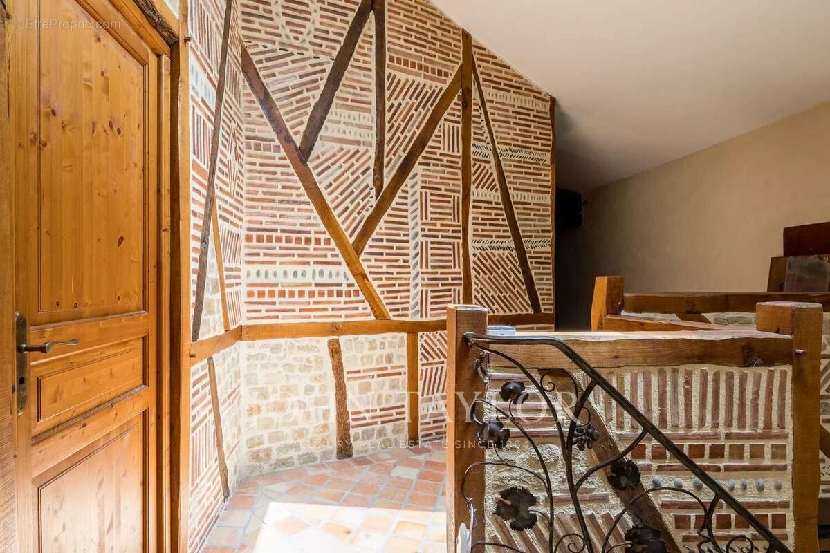 Propriété d'exception à 25 minutes de Bordeaux - John Taylor Bordeaux - photo 12