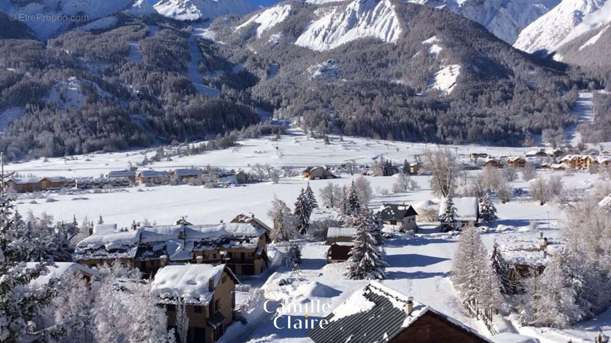 Appartement à LE MONETIER-LES-BAINS