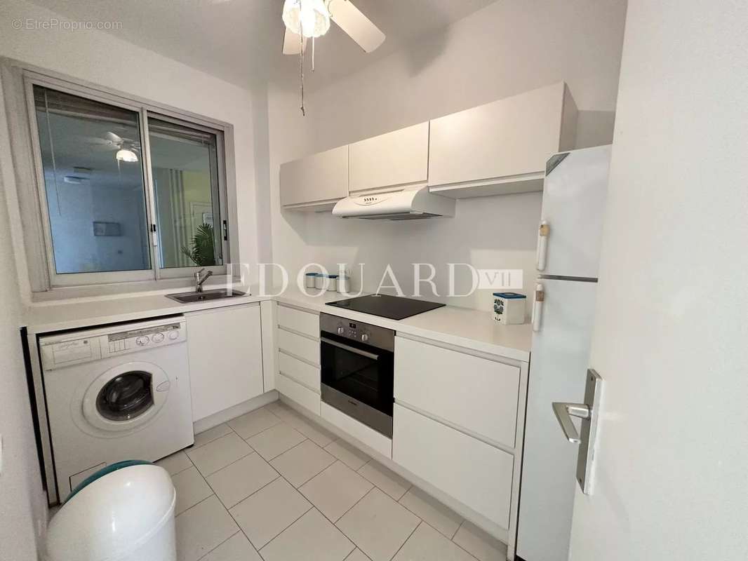 Appartement à ROQUEBRUNE-CAP-MARTIN