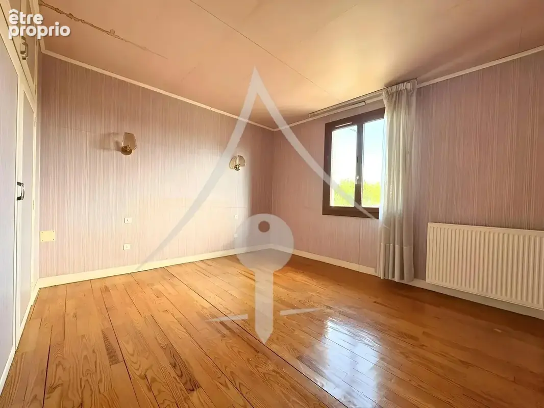 Maison de village T5 168 m² à Lavernose-Lacasse (31410) – garage - photo 12