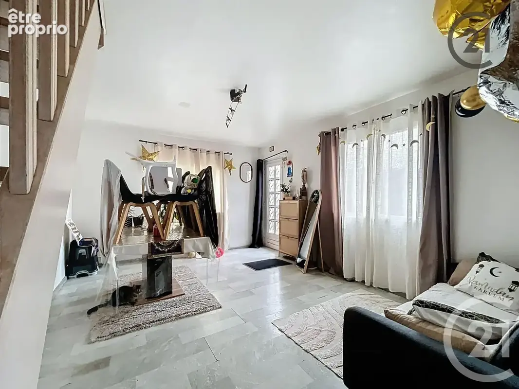 Maison 5 pièces 103 m² à vendre à Maillot (89100) - photo 2