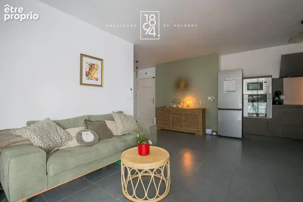 A vendre appartement T3 moderne avec terrasse ET PARKING DOUBLE EN SOUS SOL - photo 8