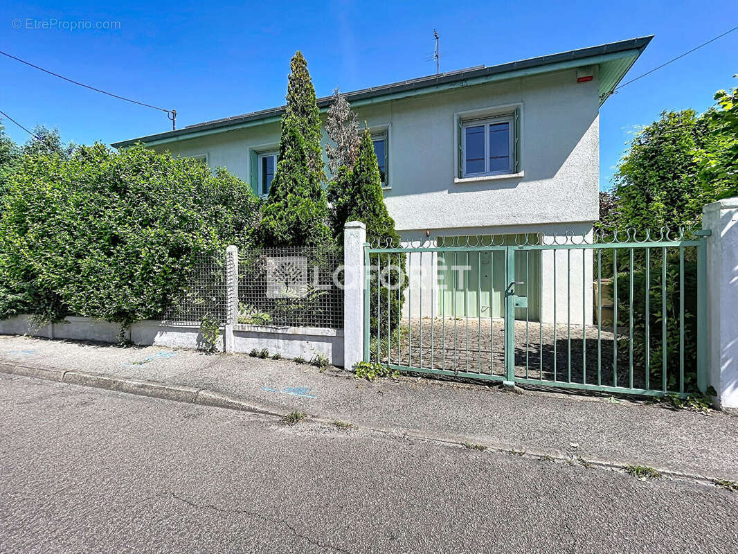 Maison à CALUIRE-ET-CUIRE