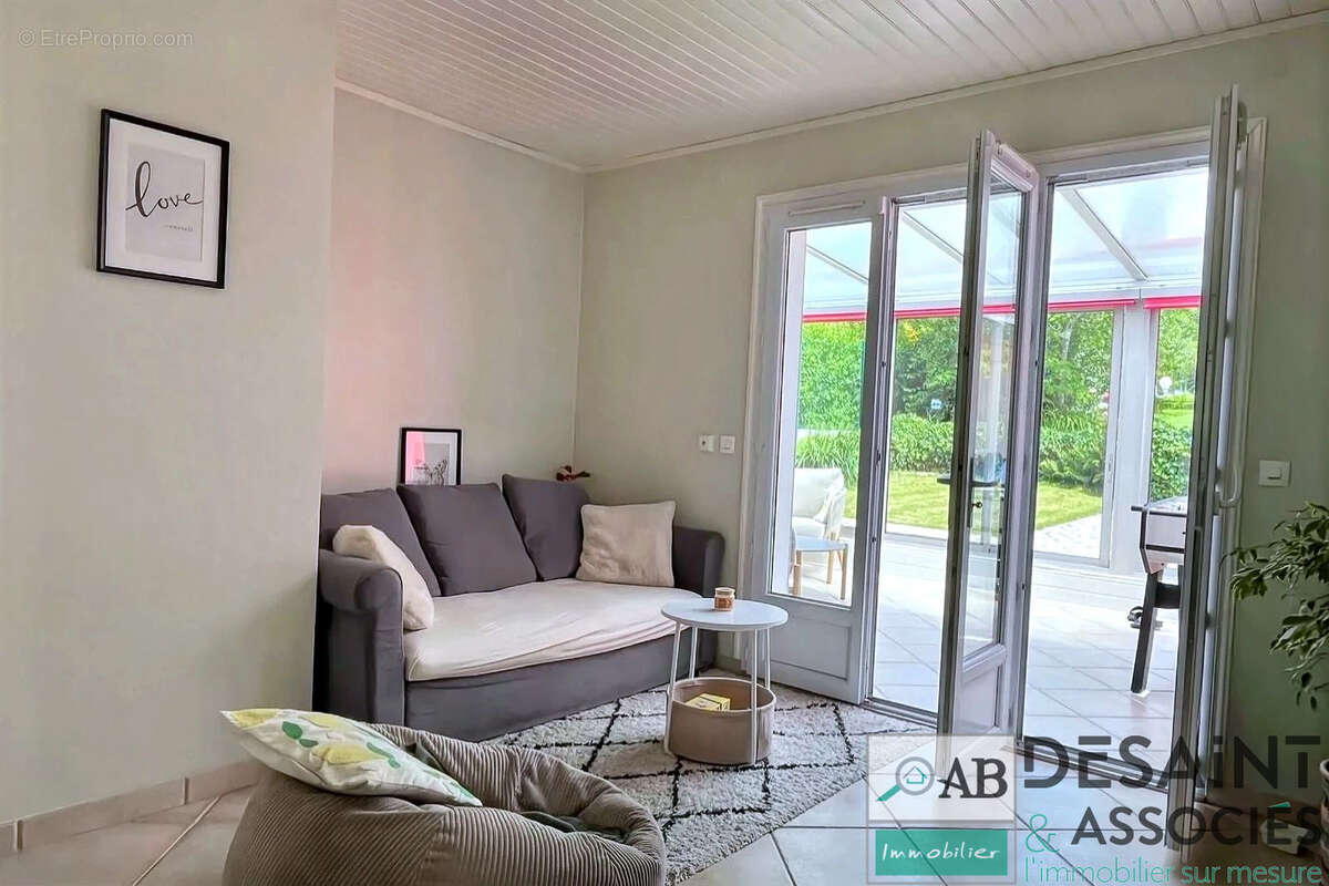 Maison à vendre sur Condé Sainte Libiaire, hors zone inondable, avec terrain de 1585 m2 - photo 5