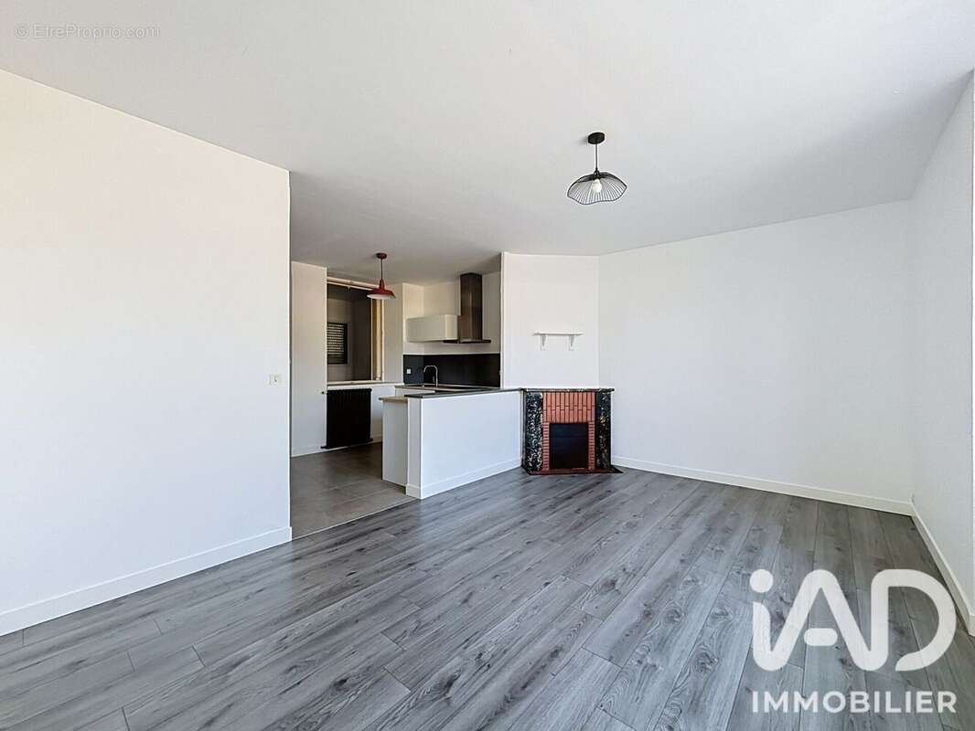 Appartement 50 m² à Combourg  - photo 9
