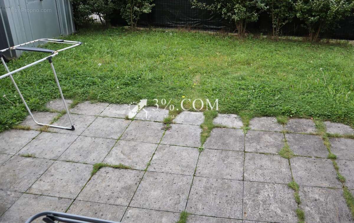 Maison à GONDECOURT