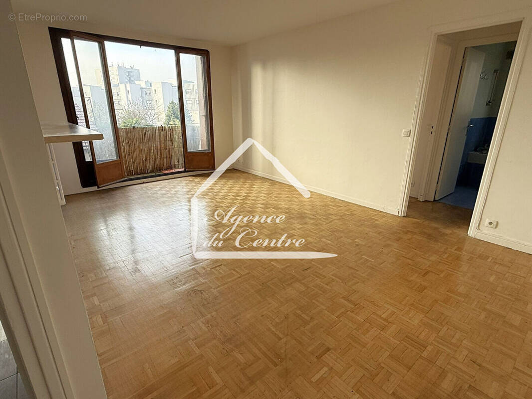 Appartement à L'HAY-LES-ROSES