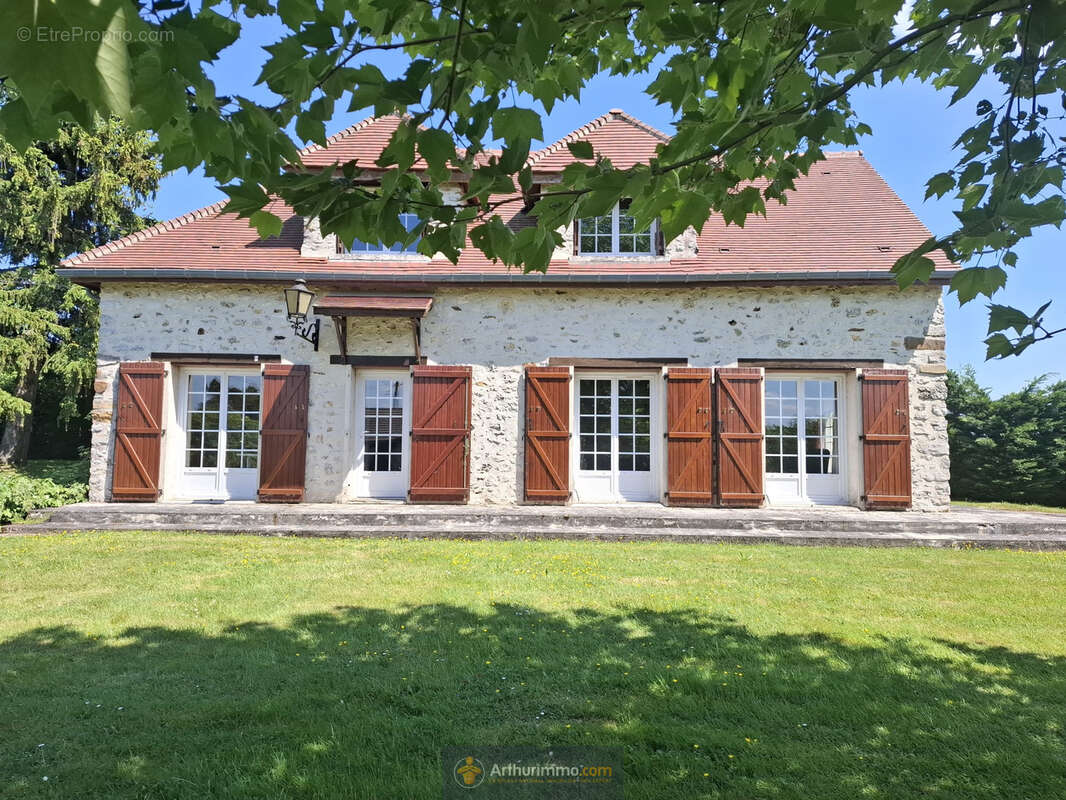 Maison à TREFOLS
