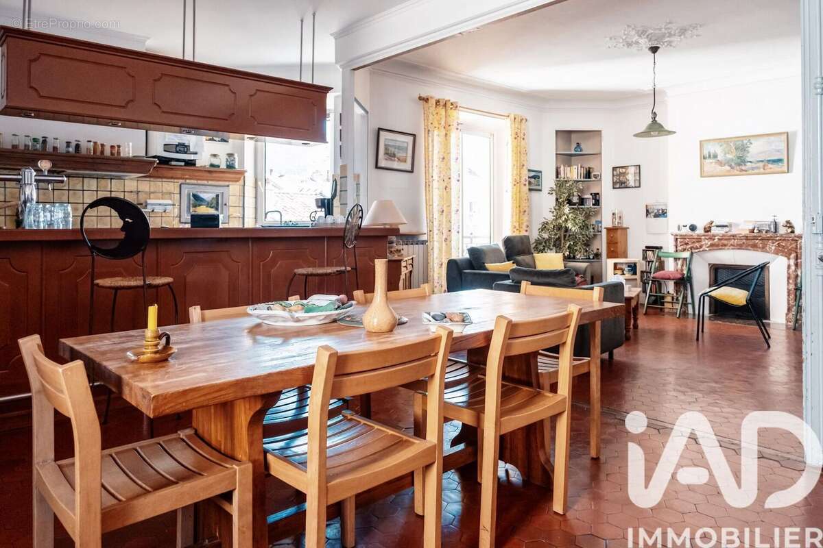 Appartement 140 m² à Toulon  - photo 3