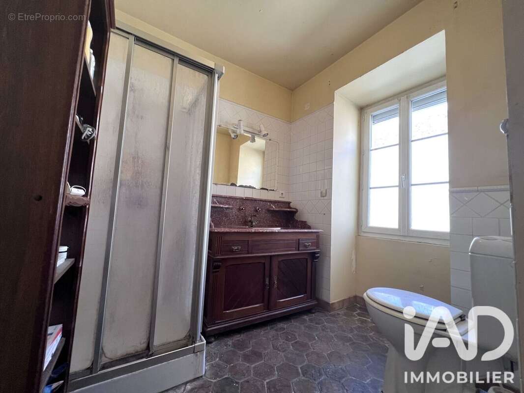 Maison 211 m² à Magny-En-Vexin  - photo 6