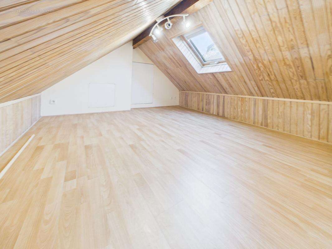 Appartement à MONTMELIAN
