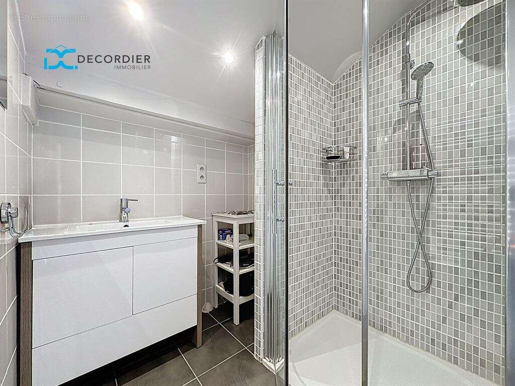 Maison à NEUVECELLE