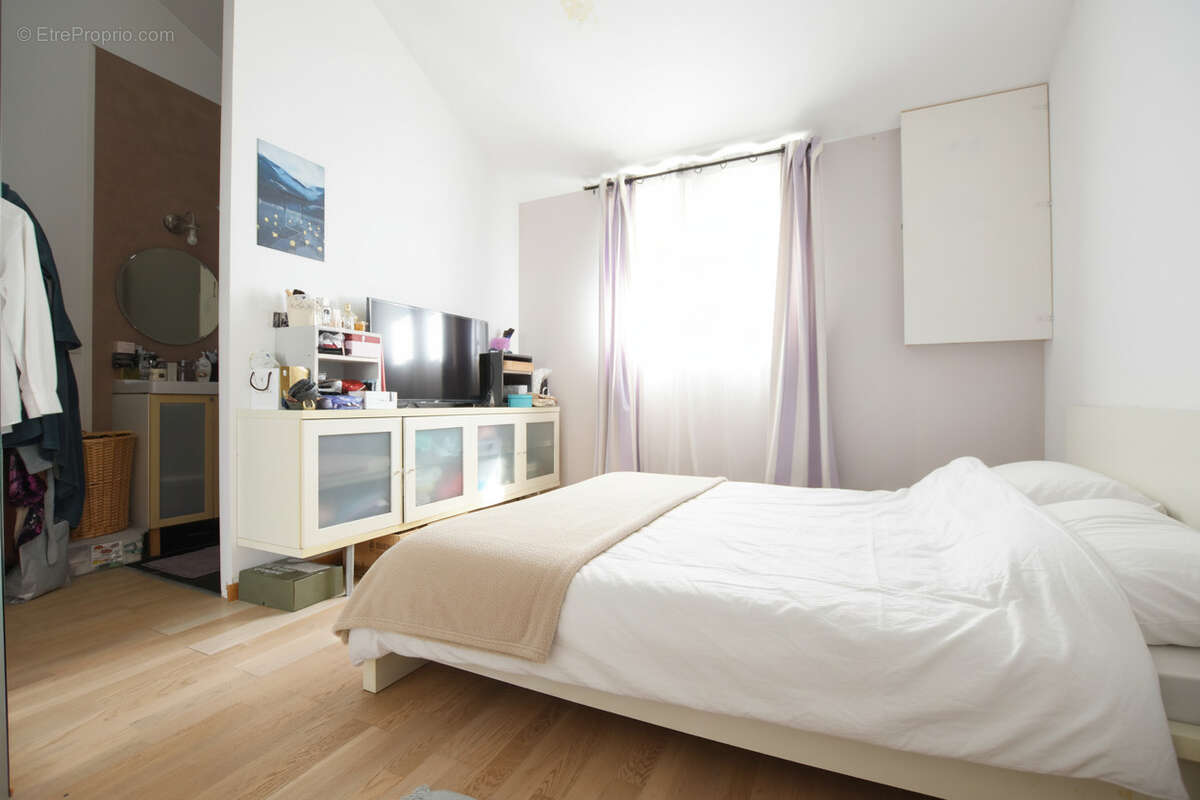 Maison à LES ESSARTS-LE-ROI