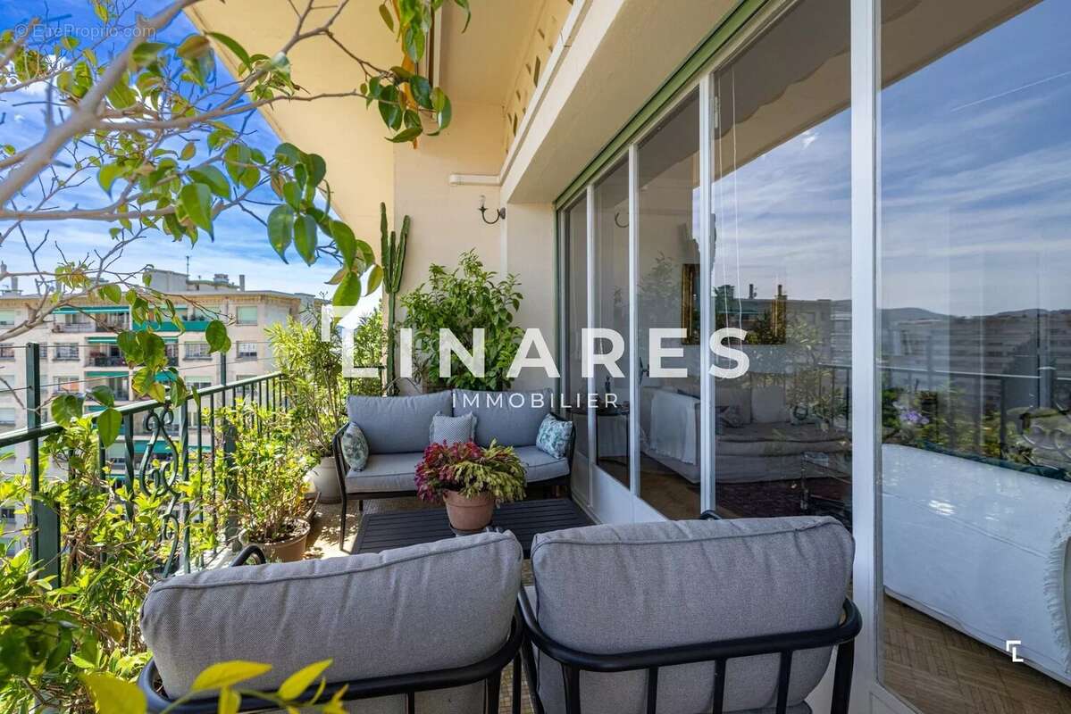 Appartement à MARSEILLE-8E