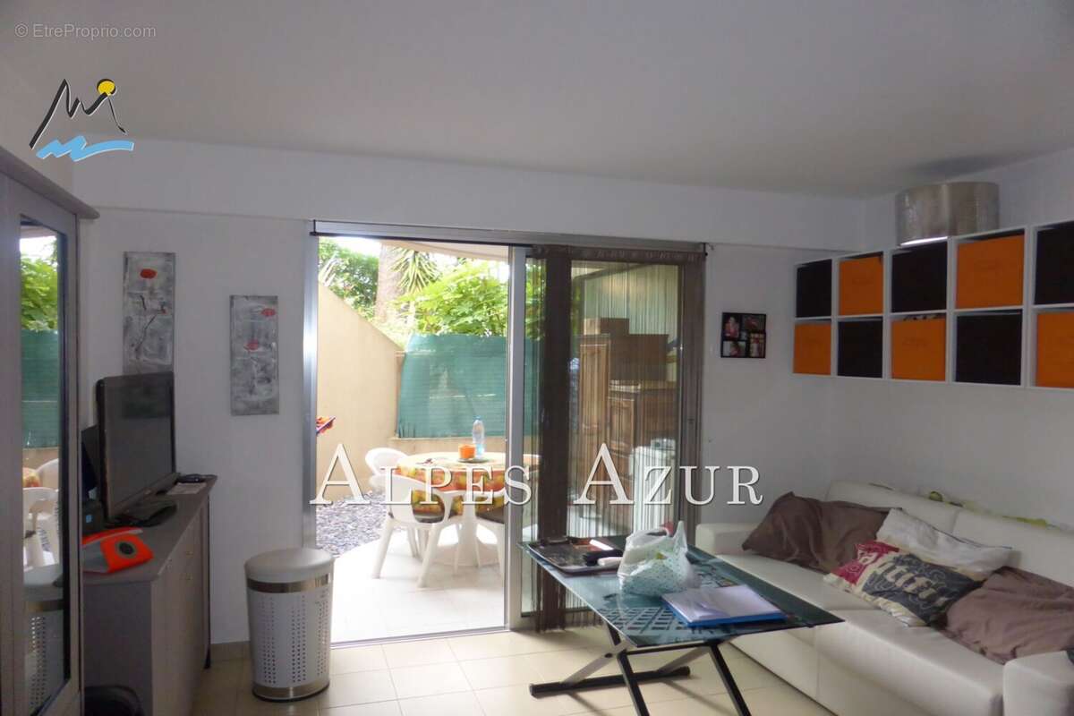 Appartement à VILLENEUVE-LOUBET
