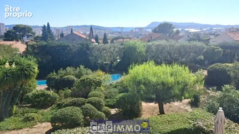 Appartement t5, cave, garage, parking, piscine, 83000 toulon - photo 2