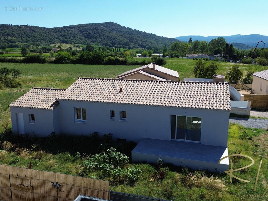 Maison à VALLON-PONT-D'ARC