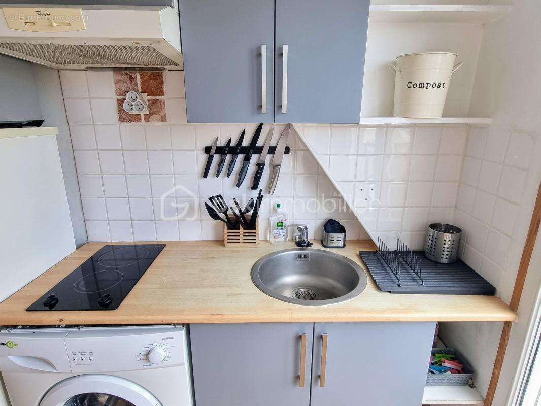 Appartement à PARIS-20E