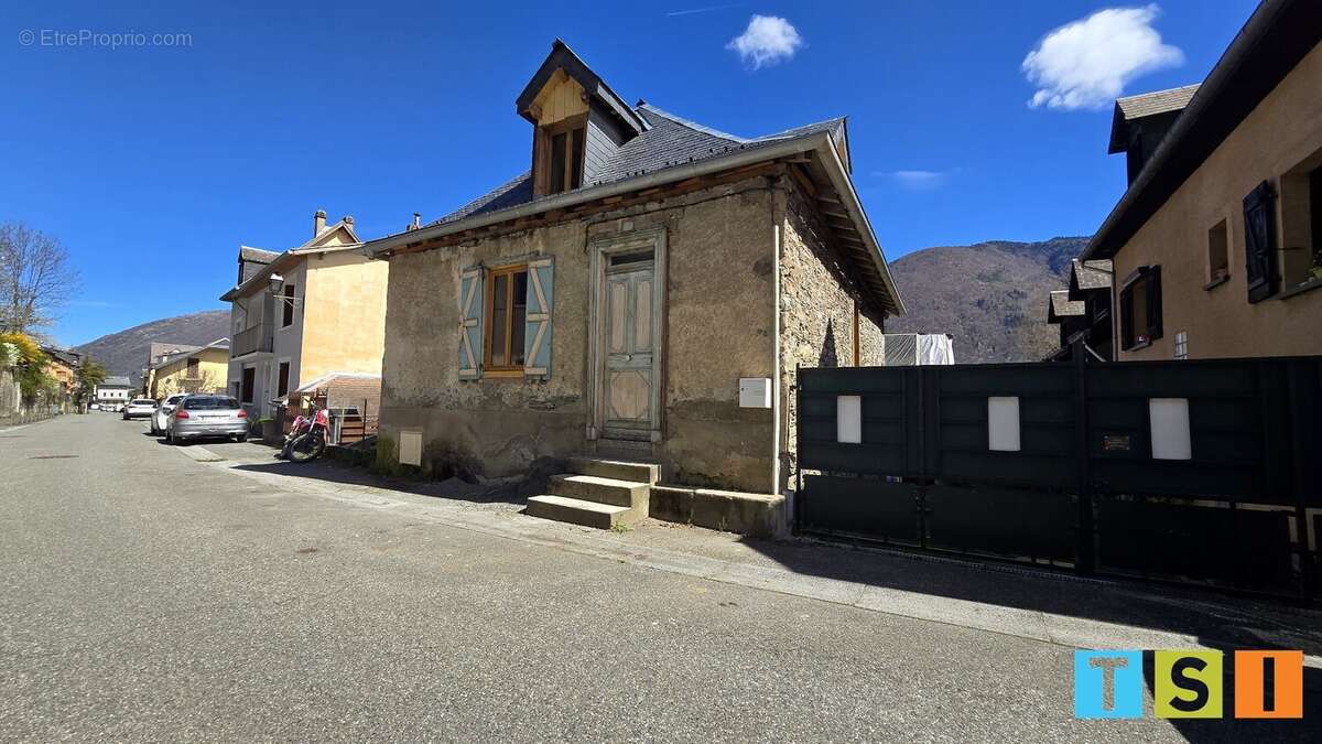 Maison à BAGNERES-DE-LUCHON