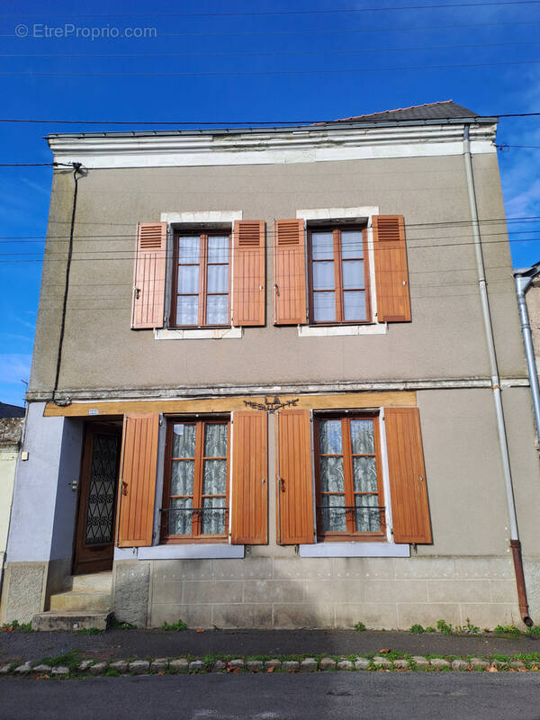 Maison à LE FRESNE-SUR-LOIRE