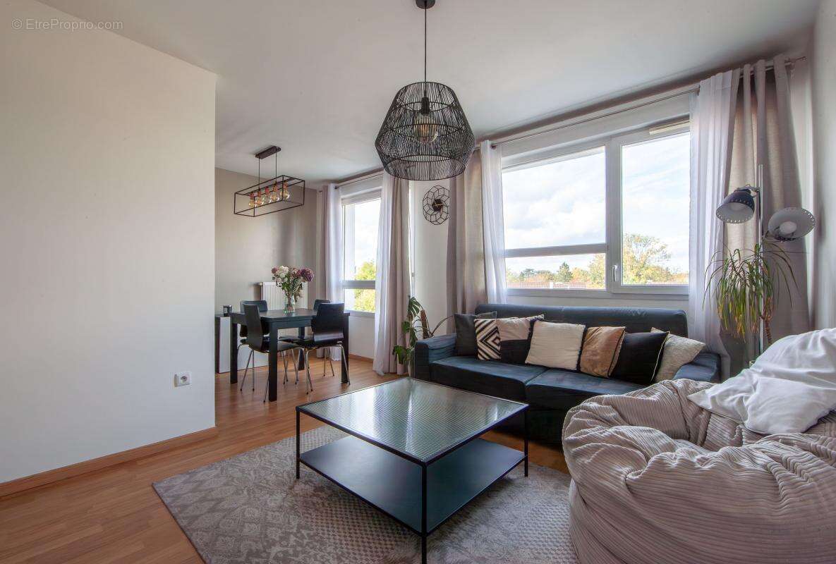 Appartement à ATHIS-MONS