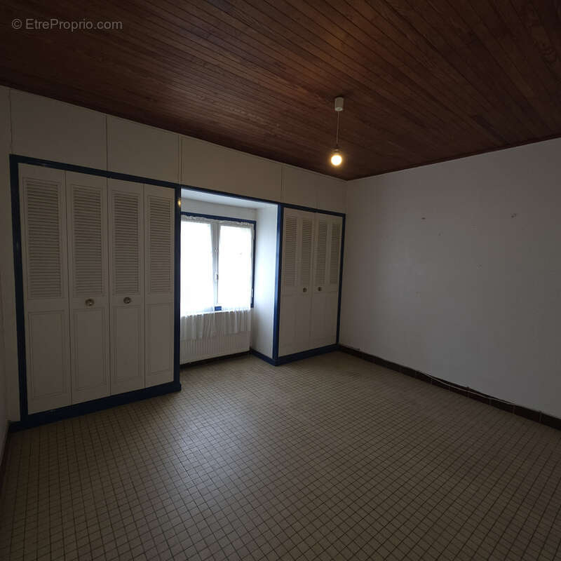 Maison à BELIN-BELIET