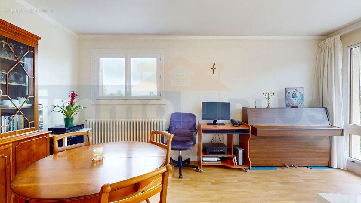 Appartement à BOIS-D'ARCY