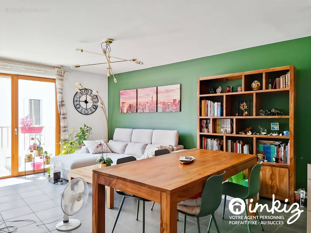 Appartement à PARIS-19E