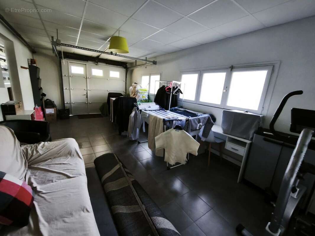 Maison à SAINT-MARCEL-LES-VALENCE