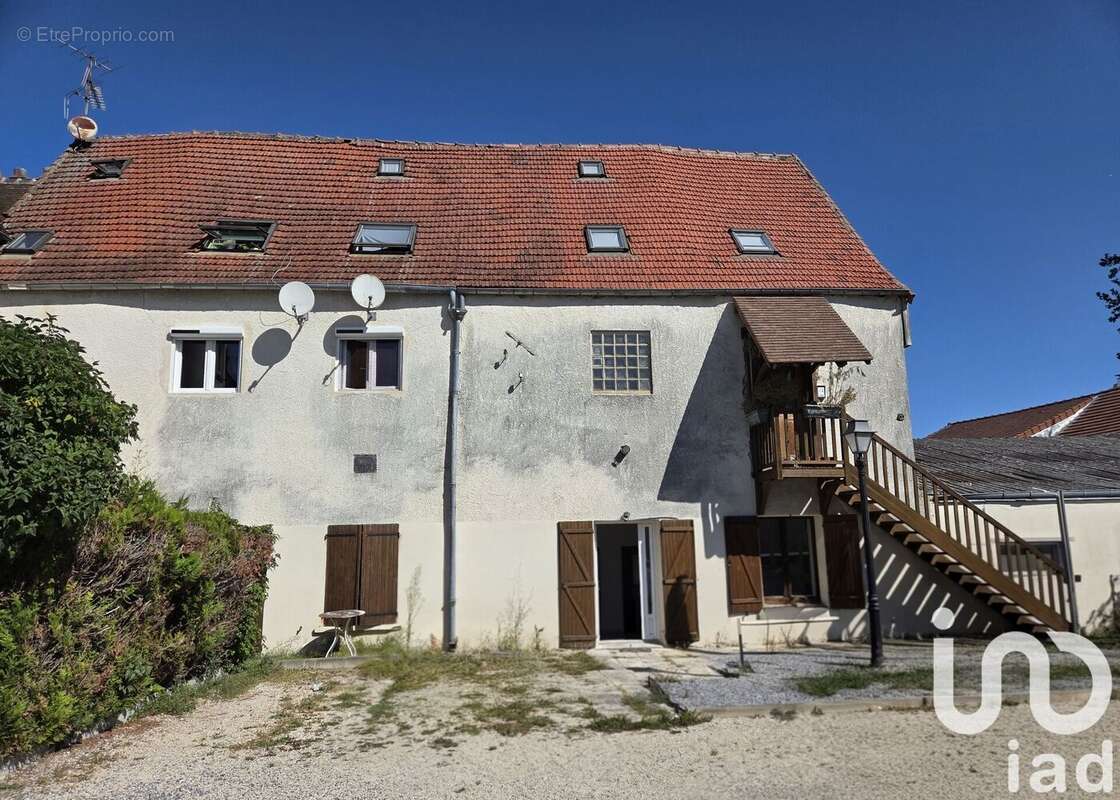 Photo 8 - Appartement à LA CHAPELLE-EN-SERVAL