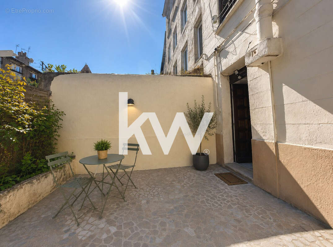 Appartement 66 m² à Saint-Etienne  - photo 2