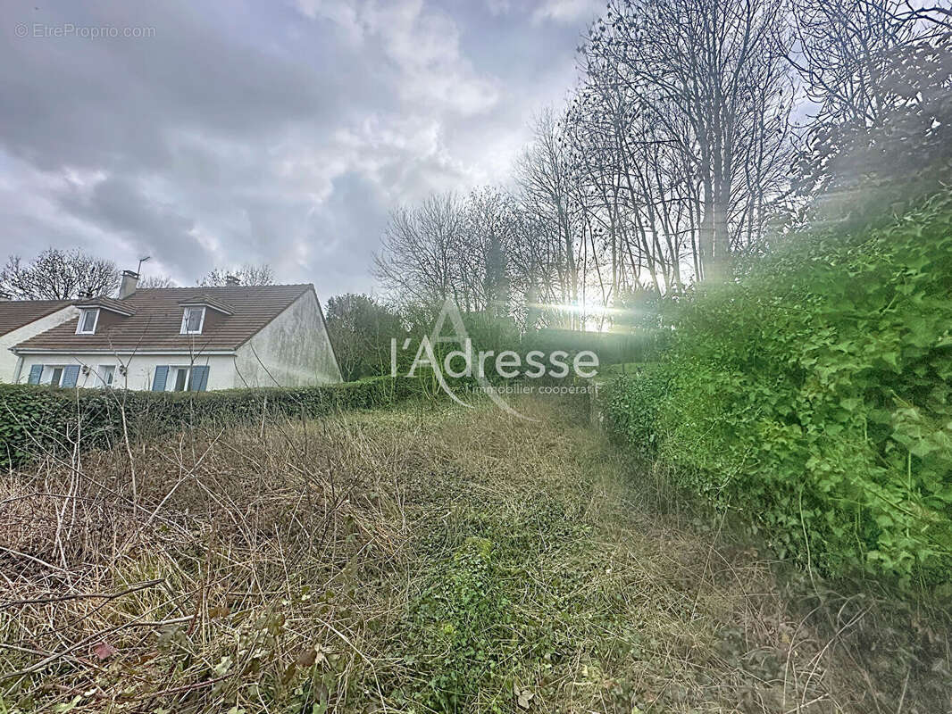 Maison à NANTEUIL-LE-HAUDOUIN