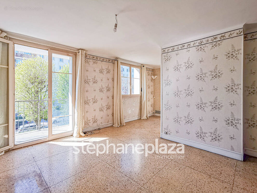 Appartement à CHOISY-LE-ROI