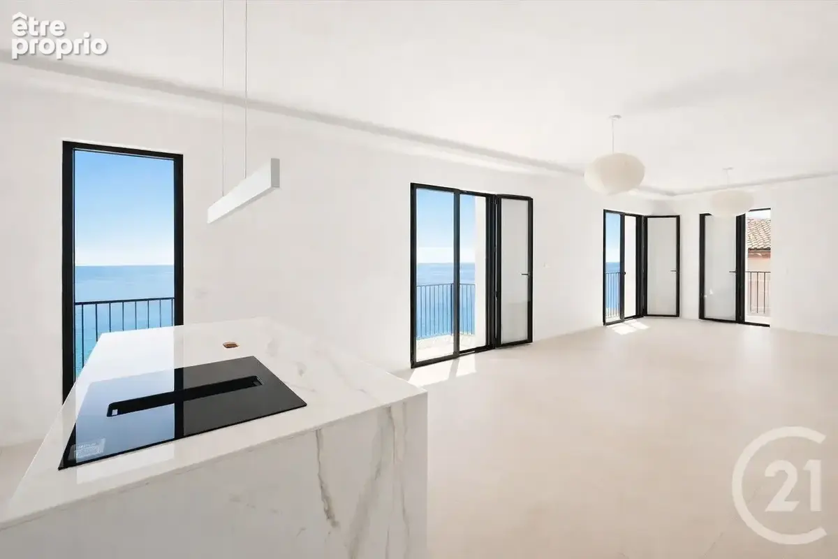 Appartement à ROQUEBRUNE-CAP-MARTIN