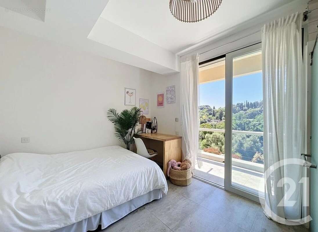 Maison à MOUGINS