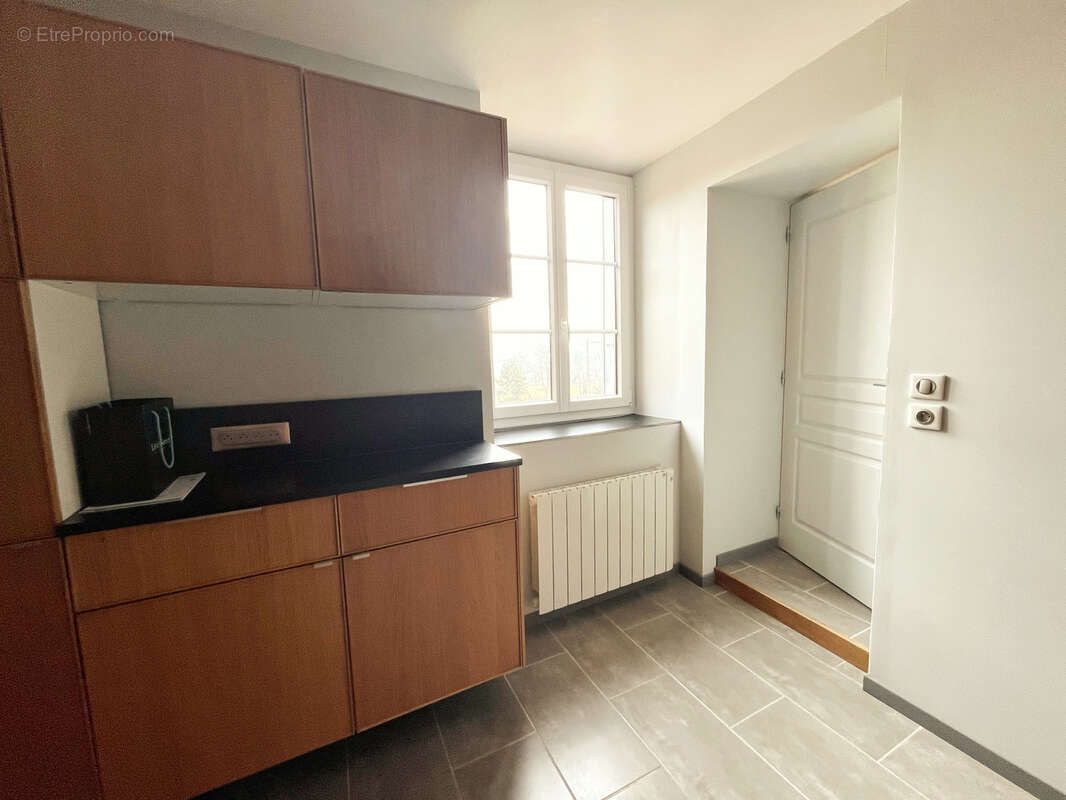 Appartement à PONTCHARRA-SUR-TURDINE