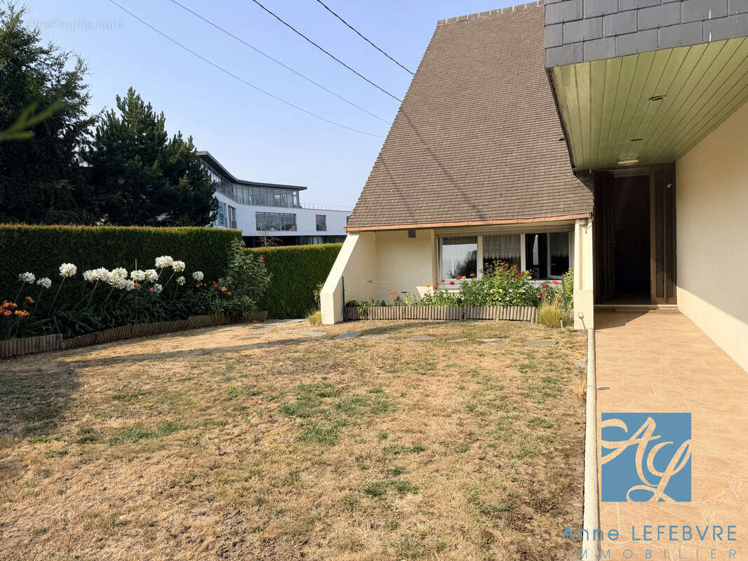Exclusivité ! maison de 6 pièces avec garage et jardin - photo 25