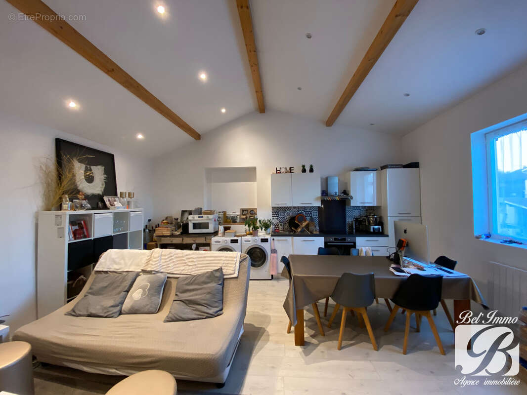 Maison à BOURG-SAINT-CHRISTOPHE