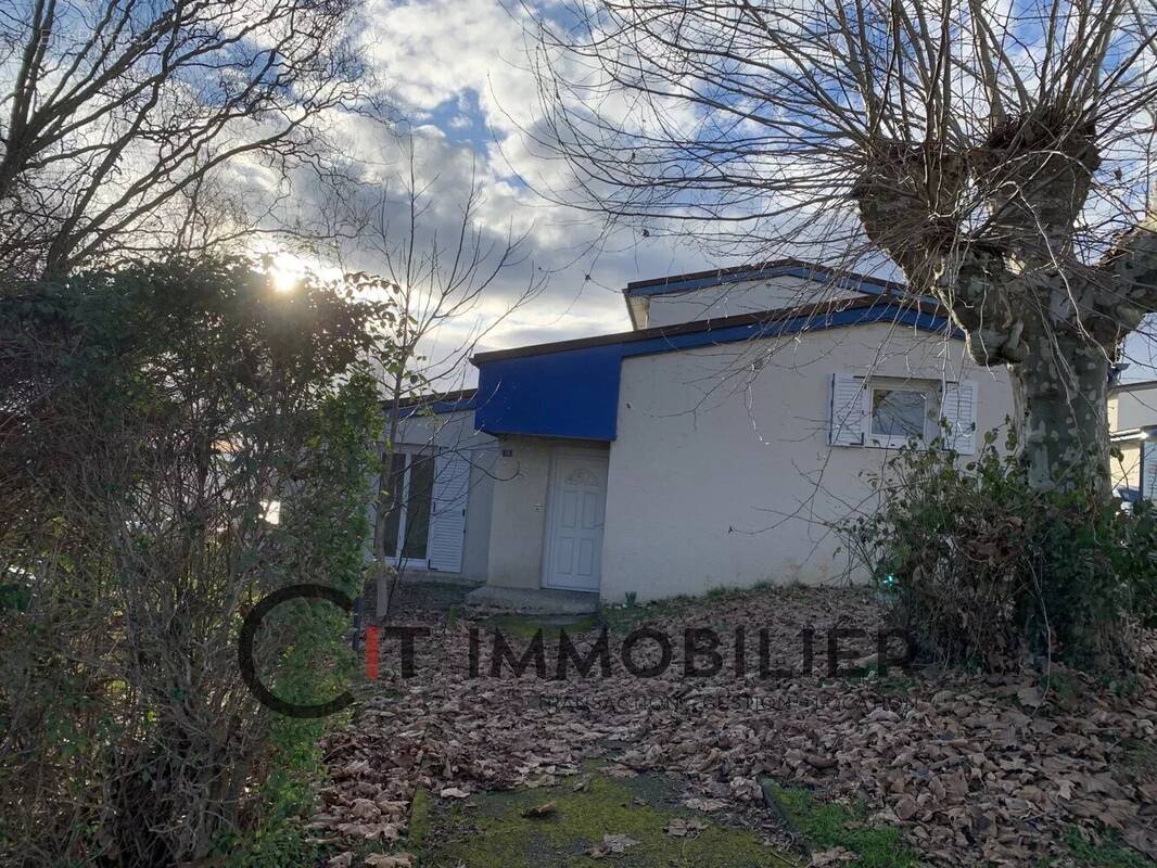 Maison à LA TOUR-DU-PIN