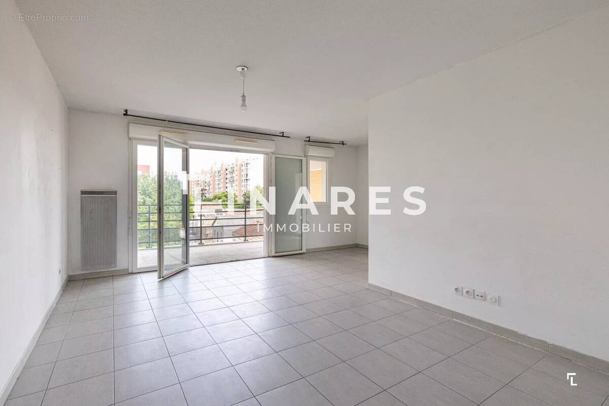 Appartement à MARSEILLE-10E