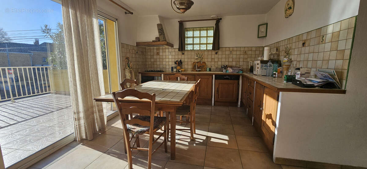 Maison à JONQUIERES