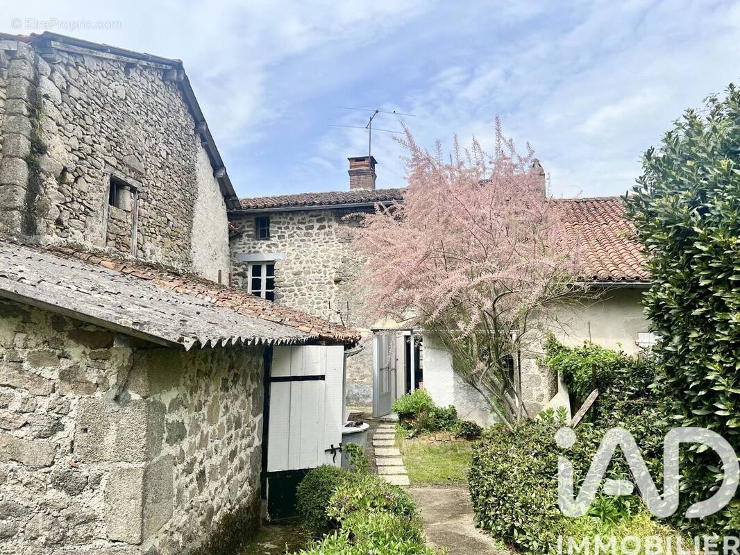 Photo 1 - Maison à BLOND