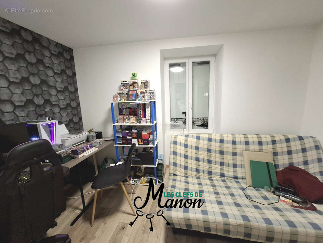 Appartement à BESSINES-SUR-GARTEMPE