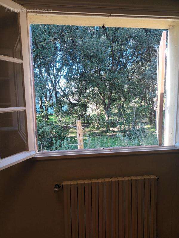 Maison à SAINT-HILAIRE-D'OZILHAN