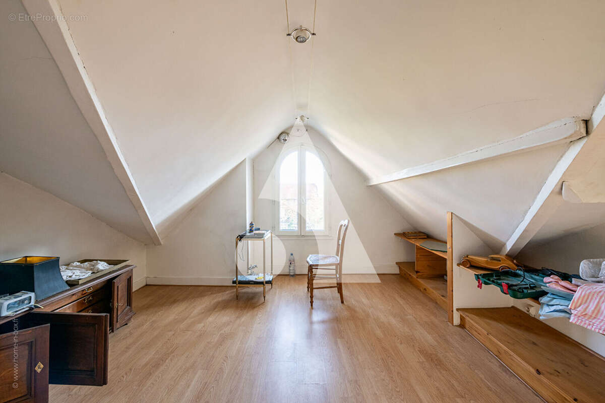 Maison à CHAMPIGNY-SUR-MARNE