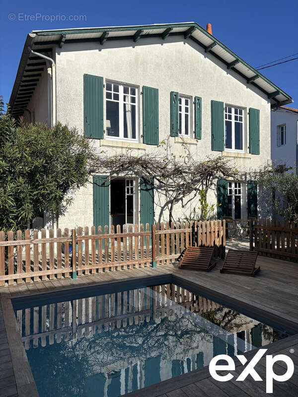 Maison à LA ROCHELLE