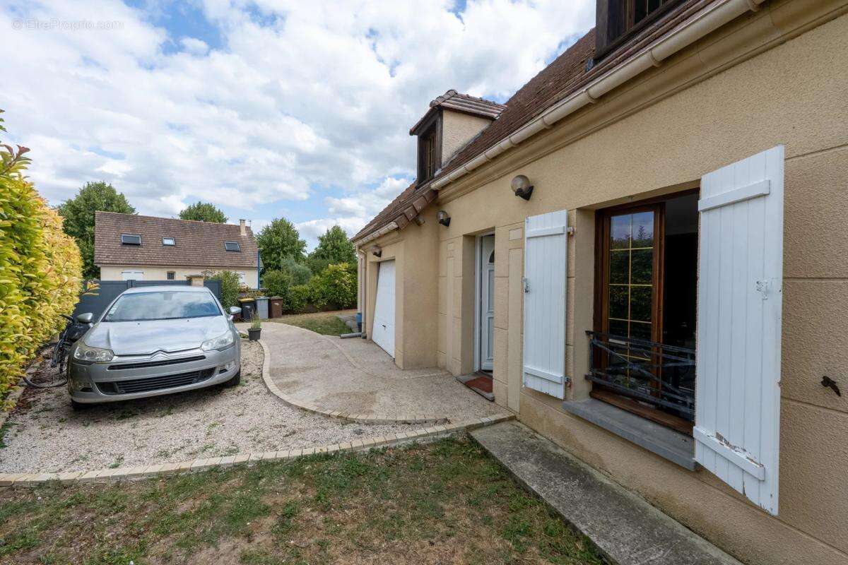Maison de 5 pièces de 124 m² au Val-d'Hazey - photo 25